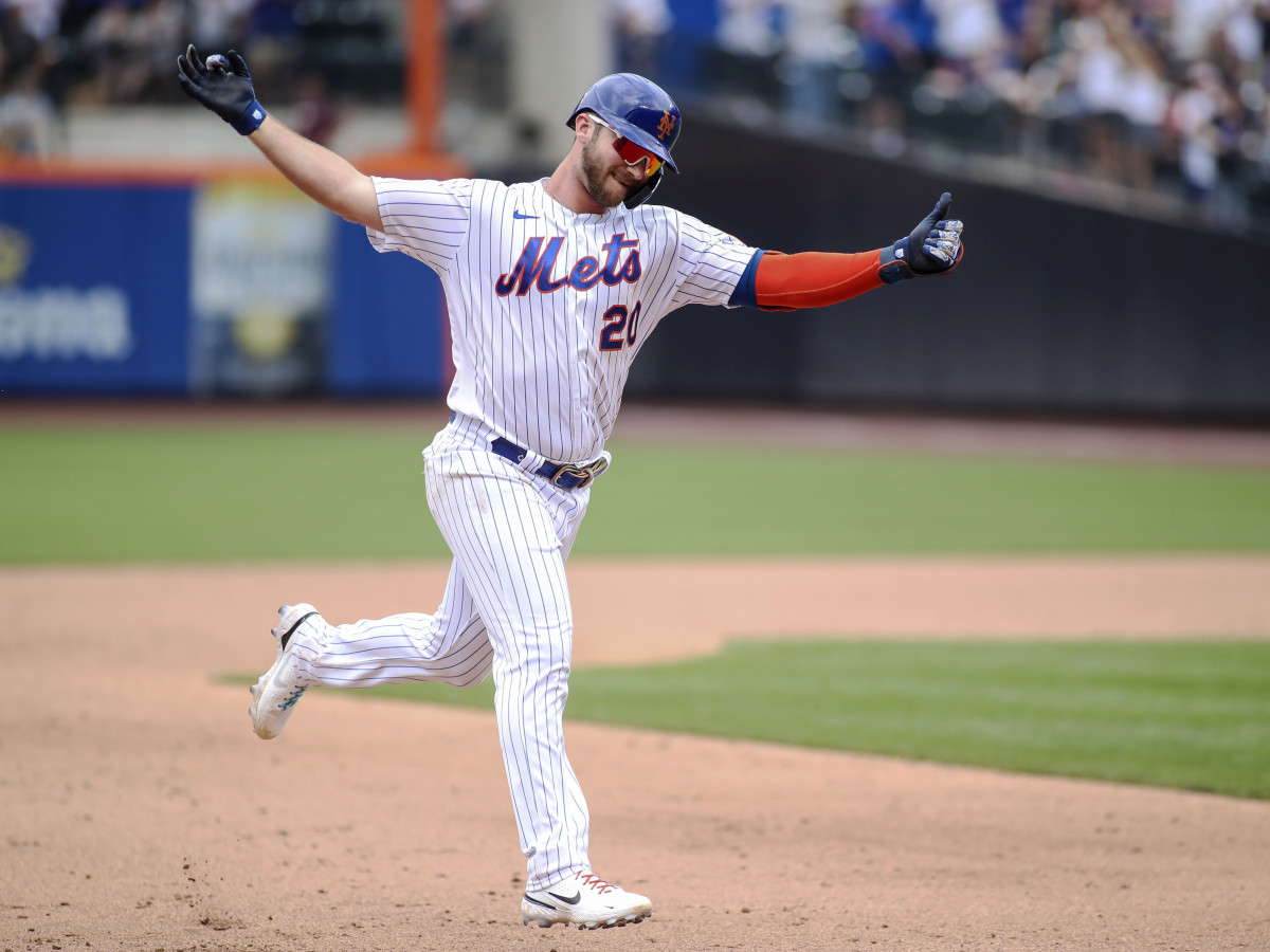 Jul 25, 2021; New York City, New York, USA;  New York Mets first baseman Pete Alonso (20) circles the bases after hitting a two-run home run in the sixth inning against the Toronto Blue Jays at Citi Field.
